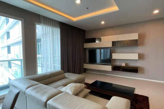 ขาย - คอนโด แม่น้ำ เรสซิเดนท์ วิวโค้งแม่น้ำ ห่างจากเอเชียทีค 350 ม. ห่างจากโรงเรียนนานาชาติโชรส์เบอรี่ 500 ม. ห่างจากโรงพยาบาลเจริญกรุงประชารักษ์ 1.8 กม. ใกล้ BTS สะพานตากสิน ( Menam Residence ) ขนาด 171.98 ตรม.