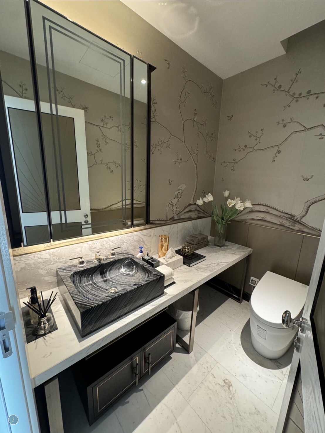 C250724C9.JPG