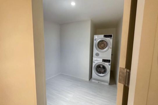 C260924D6.JPG