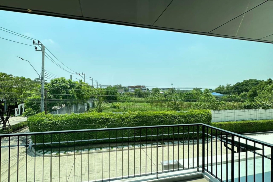 H120225D-22.jpg