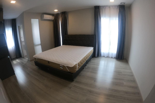 T130225-17.jpg